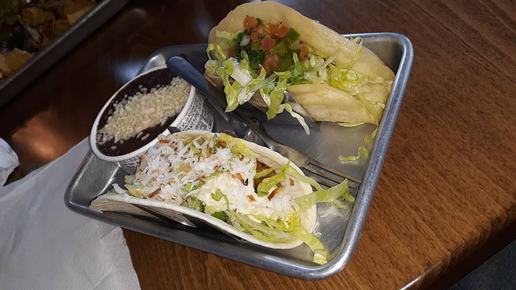 Tacos 4 Life | restaurant | 1760 N Hwy 77, Waxahachie, TX 75165, USA | 2149801440 OR +1 214-980-1440