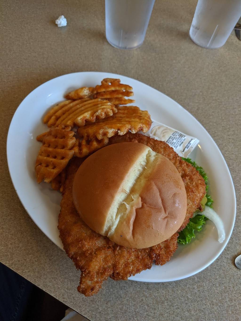 Westside Family Restaurant | restaurant | 229 6th Ave W, Grinnell, IA 50112, USA | 6412365939 OR +1 641-236-5939