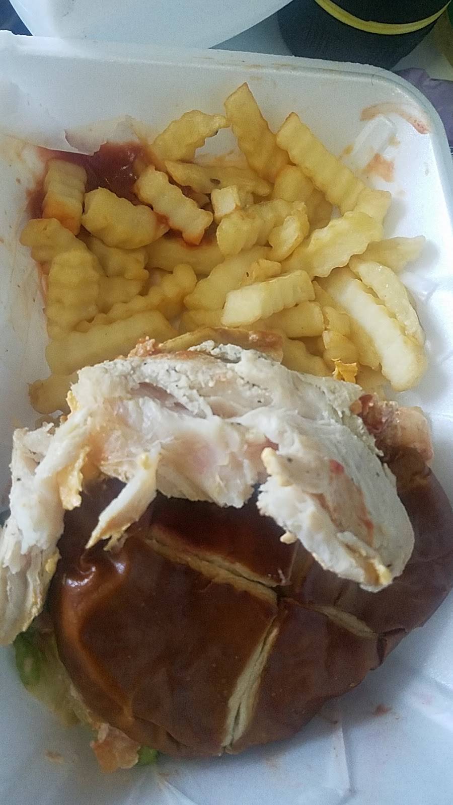 New Heights Bar & Grill | night club | 137 Schenectady Ave, Brooklyn, NY 11213, USA | 7184843882 OR +1 718-484-3882