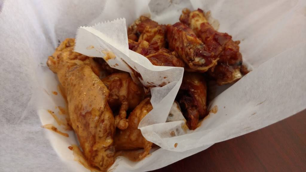 Phillys Cheesesteaks & Wings | restaurant | 2561 N 1st St, San Jose, CA 95131, USA | 4083572381 OR +1 408-357-2381