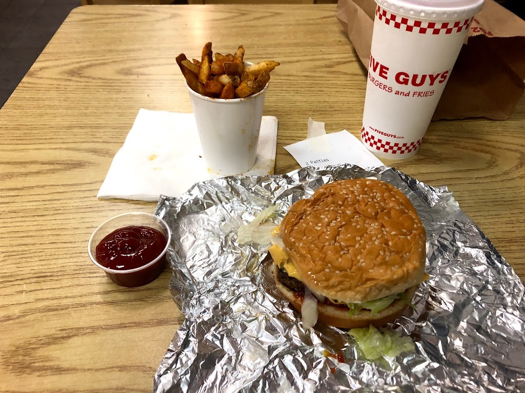 Five Guys | meal takeaway | 205 Thomas Rd, West Monroe, LA 71291, USA | 3188555982 OR +1 318-855-5982