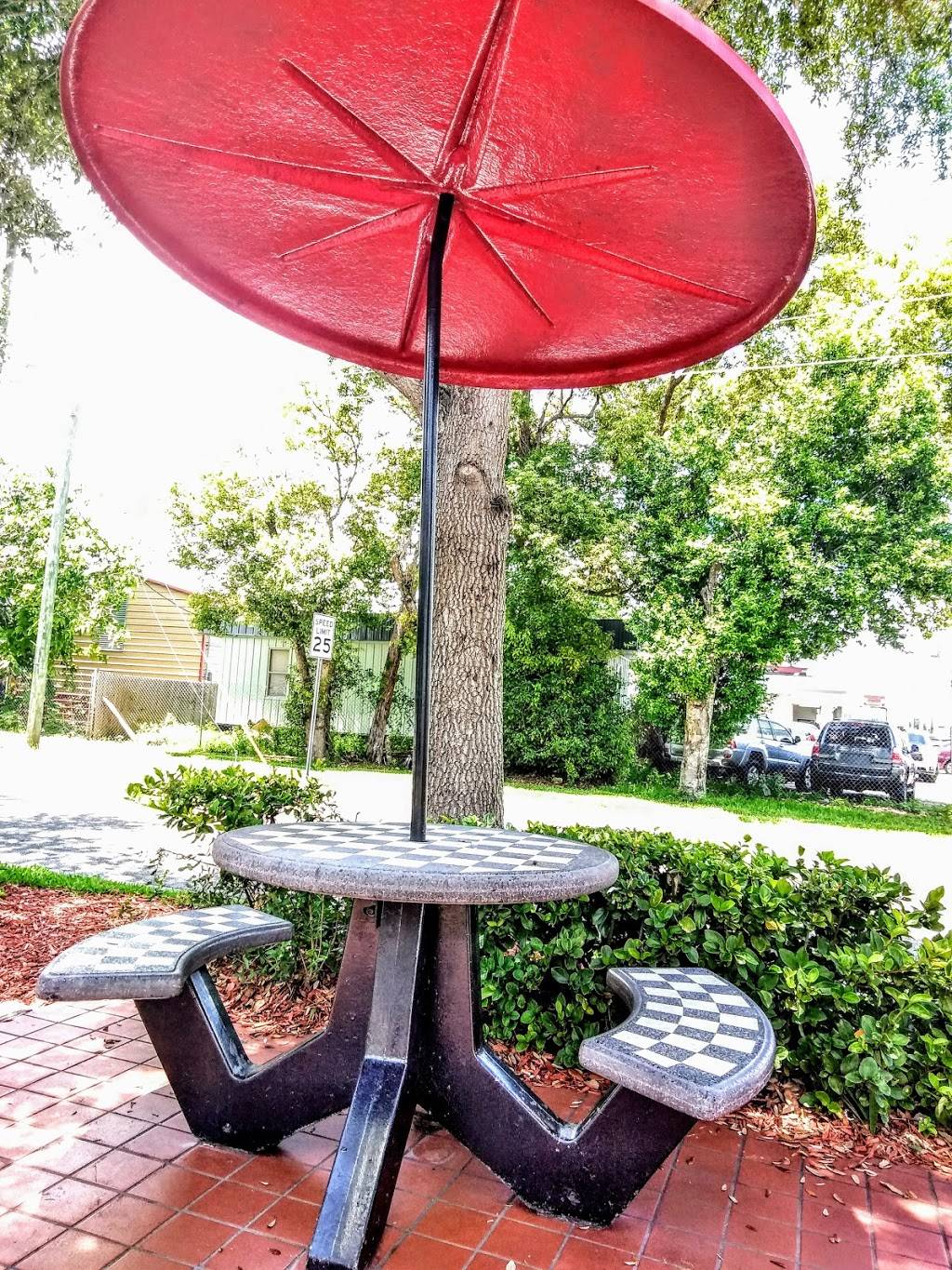 Checkers | restaurant | 7604 E Colonial Dr, Orlando, FL 32807, USA | 4073840210 OR +1 407-384-0210