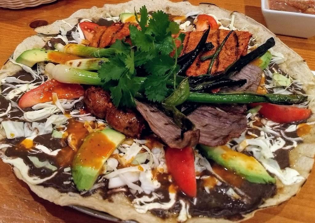 Quiadaiyn Restaurant | restaurant | 12326 1/2 Venice Blvd, Los Angeles, CA 90066, USA | 3103137654 OR +1 310-313-7654