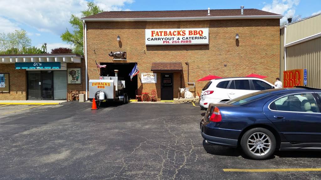Fatbacks Barbecue | restaurant | 1334 Linden Ave, Dayton, OH 45410, USA | 9372547427 OR +1 937-254-7427