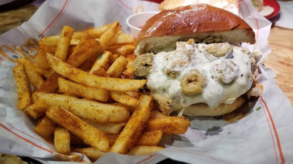 Ojos Locos Sports Cantina - Arlington | restaurant | 1620 E Copeland Rd, Arlington, TX 76011, USA | 4696731180 OR +1 469-673-1180