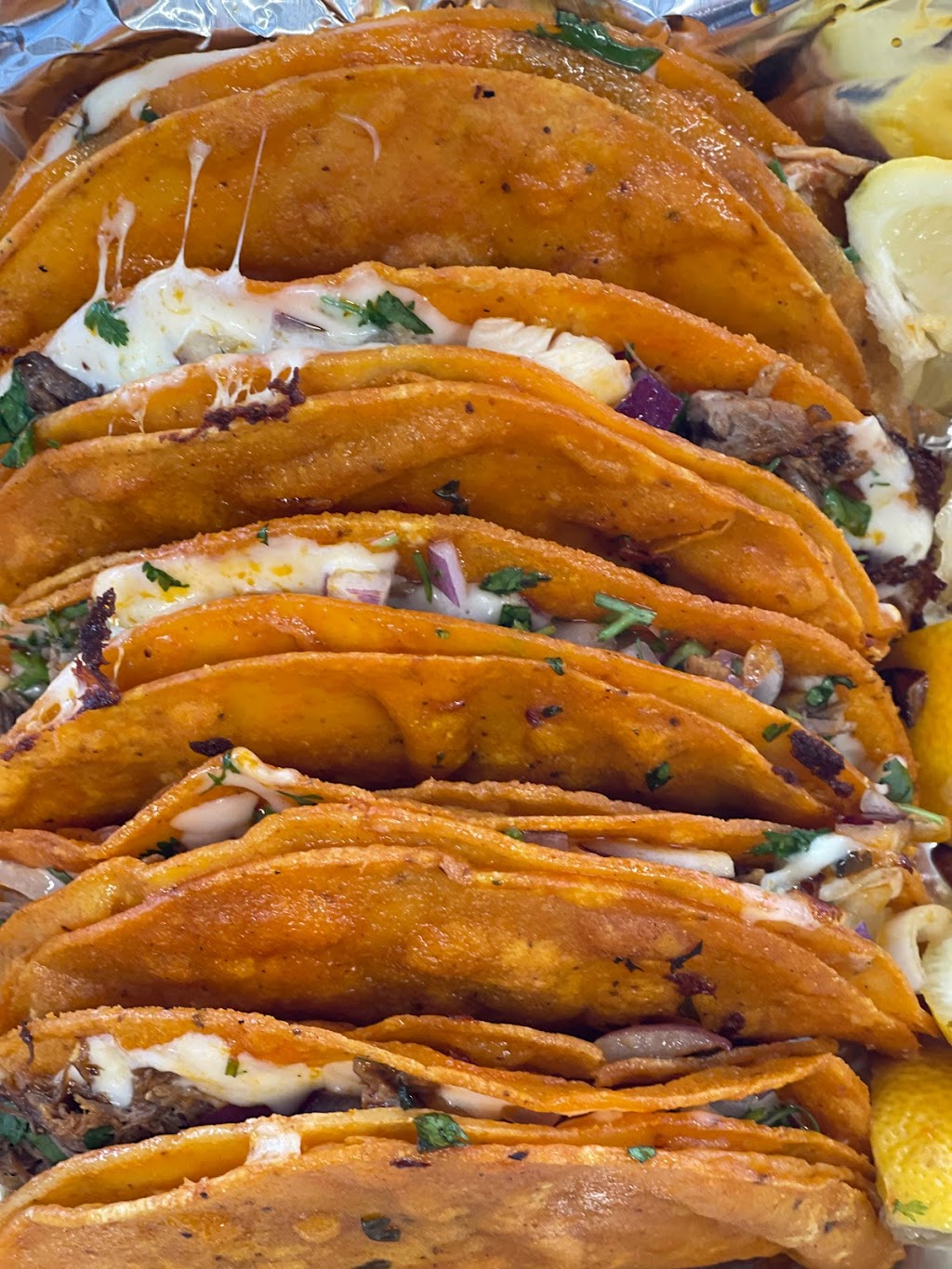 Tacos Los Alteños #1 | restaurant | Taco Truck, 574 W Grant Line Rd, Tracy, CA 95376, USA | 2095101410 OR +1 209-510-1410
