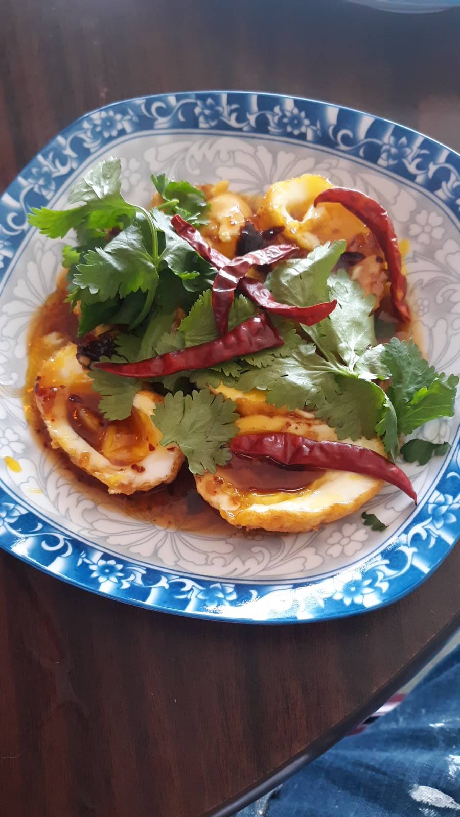 BB Charearnxap Restaurant | restaurant | 2121 Eddy Ln, Eau Claire, WI 54703, USA | 7155232400 OR +1 715-523-2400