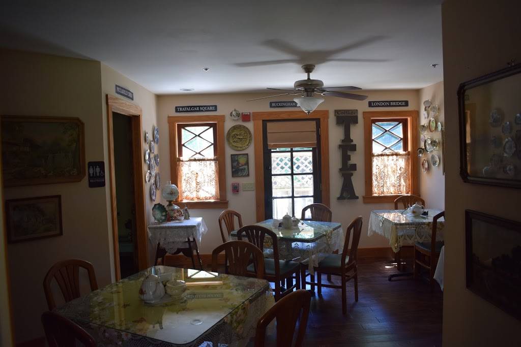 Anne Hathaway Cottage Tea Room | cafe | 950 W Beverley St, Staunton, VA 24401, USA | 5408858885 OR +1 540-885-8885