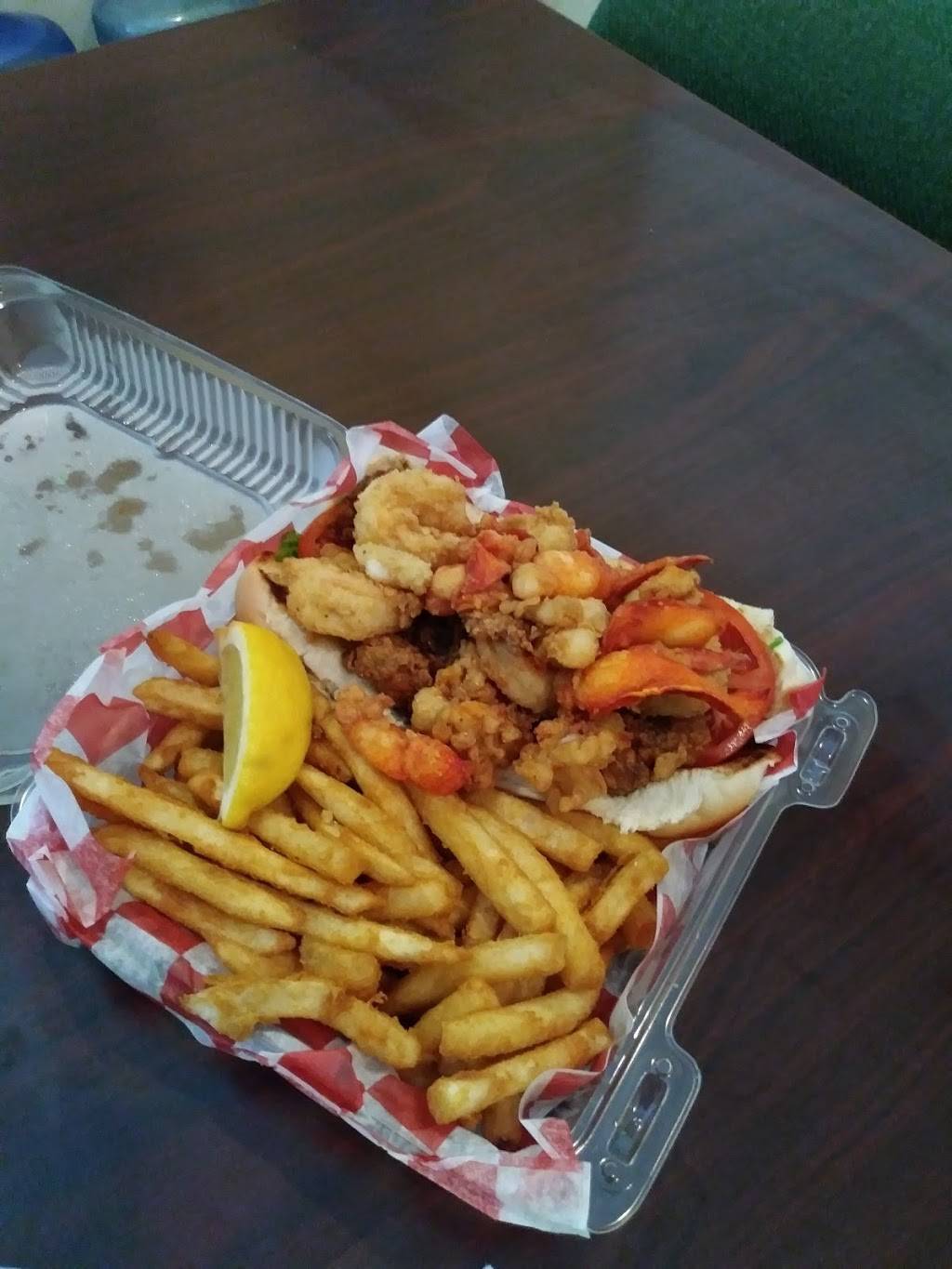 Lakewood Ranch Lobster Pound and Fresh Seafood Bistro and Market | restaurant | 8740 E State Rd 70, Bradenton, FL 34202, USA | 9417553474 OR +1 941-755-3474