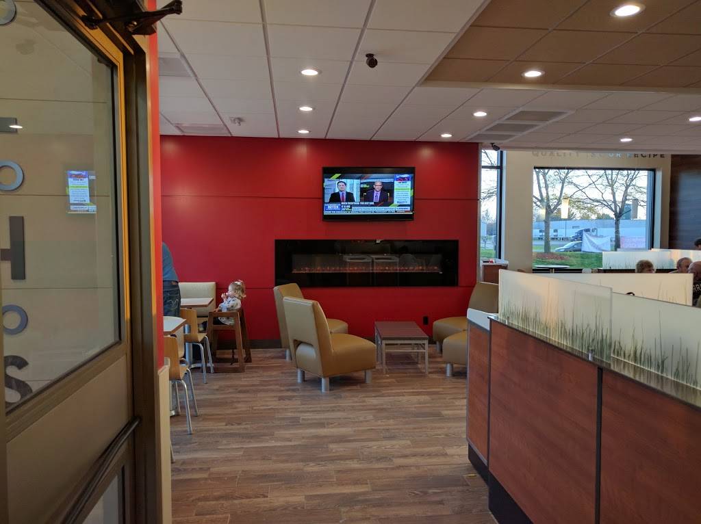 Wendys | restaurant | 2215 Port Sheldon St, Jenison, MI 49428, USA | 6166623394 OR +1 616-662-3394