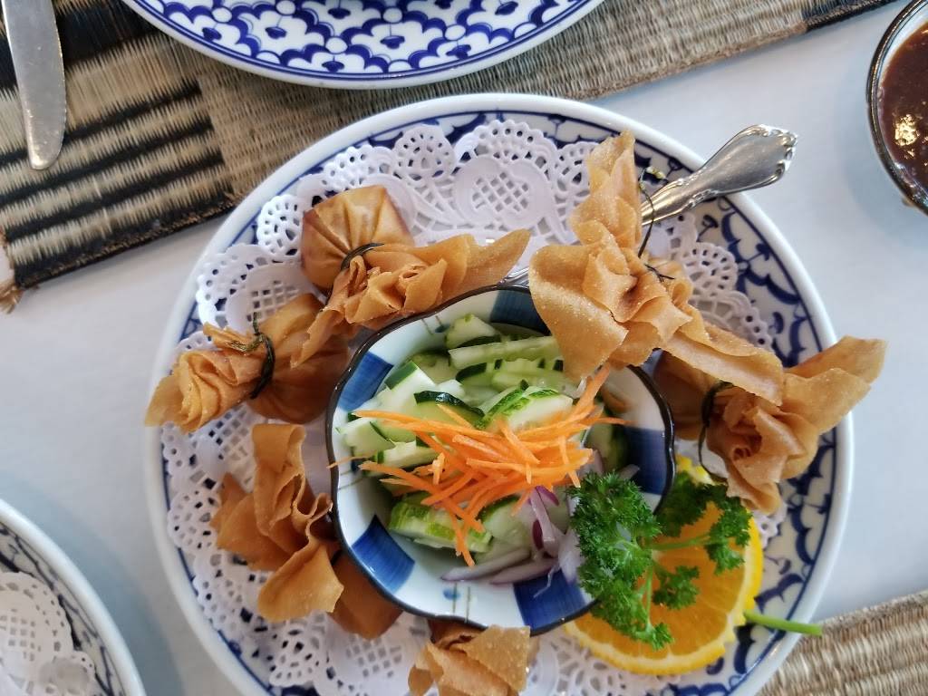 Regent Thai | restaurant | 1700 Church St, San Francisco, CA 94131, USA | 4156435893 OR +1 415-643-5893