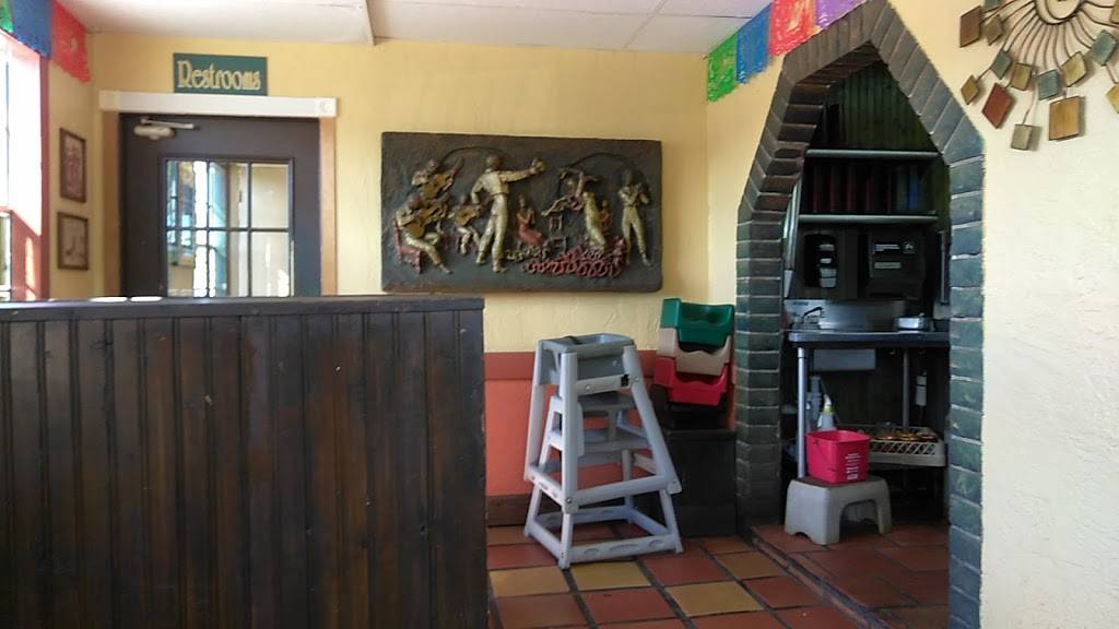 Alvarez Mexican Restaurant | restaurant | 1431 8th Ave W, Palmetto, FL 34221, USA | 9417292232 OR +1 941-729-2232