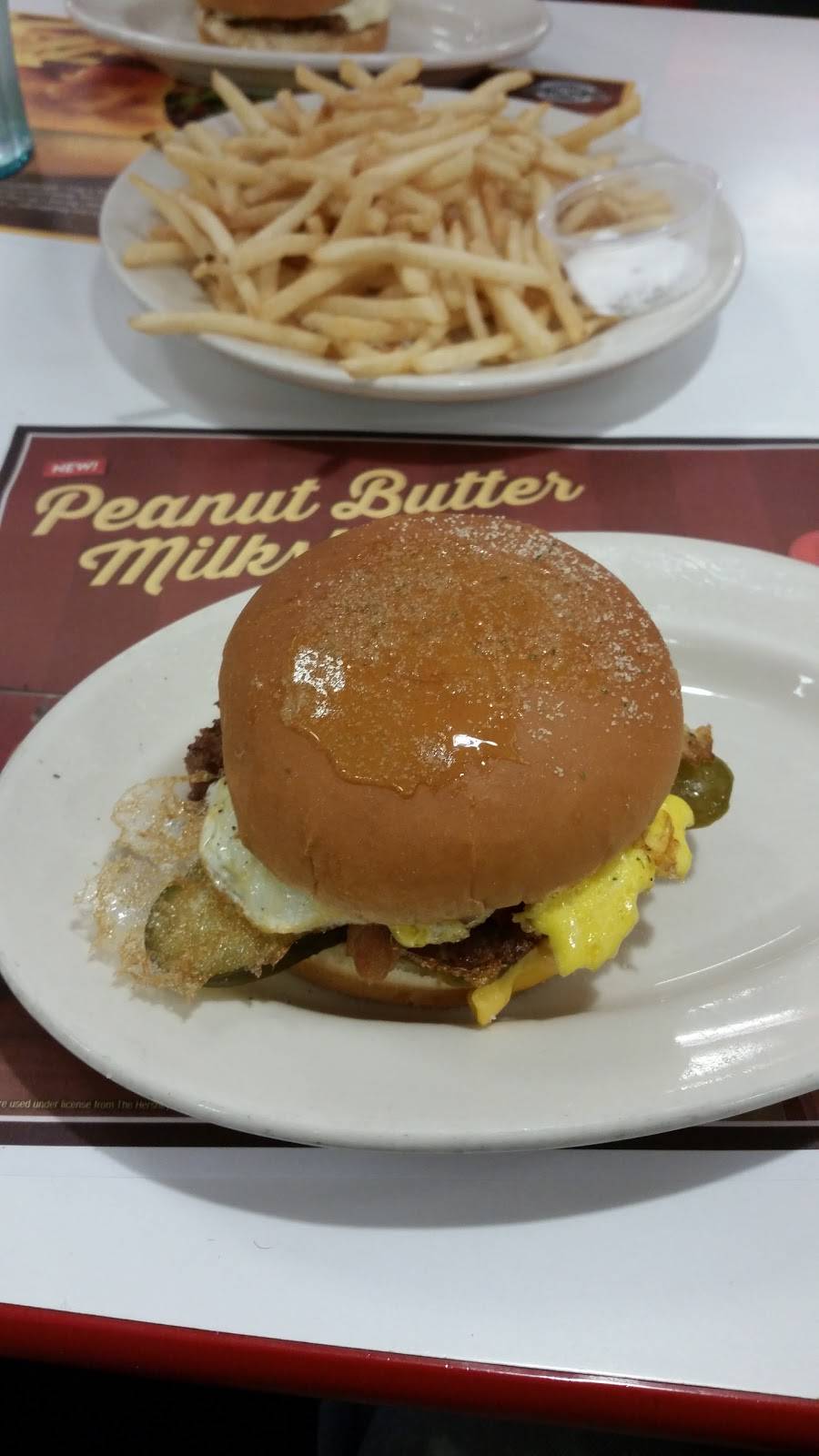 Steak n Shake | restaurant | 4047 Morse Crossing, Columbus, OH 43219, USA | 6144715047 OR +1 614-471-5047