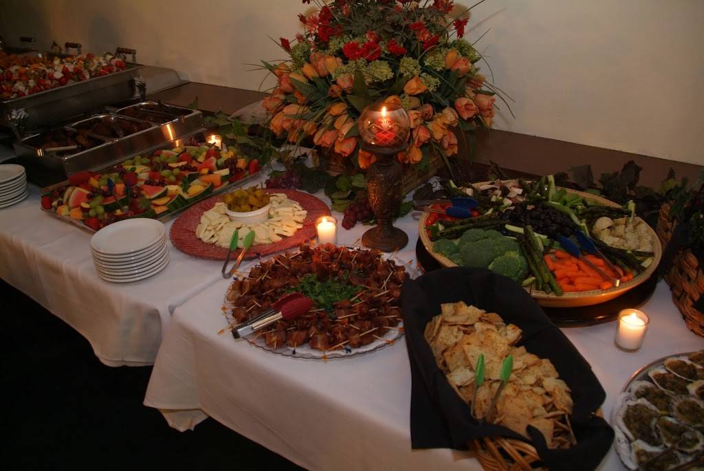 Pitching Wedge | restaurant | 5300 S Laspina St, Tulare, CA 93274, USA | 5596860270 OR +1 559-686-0270