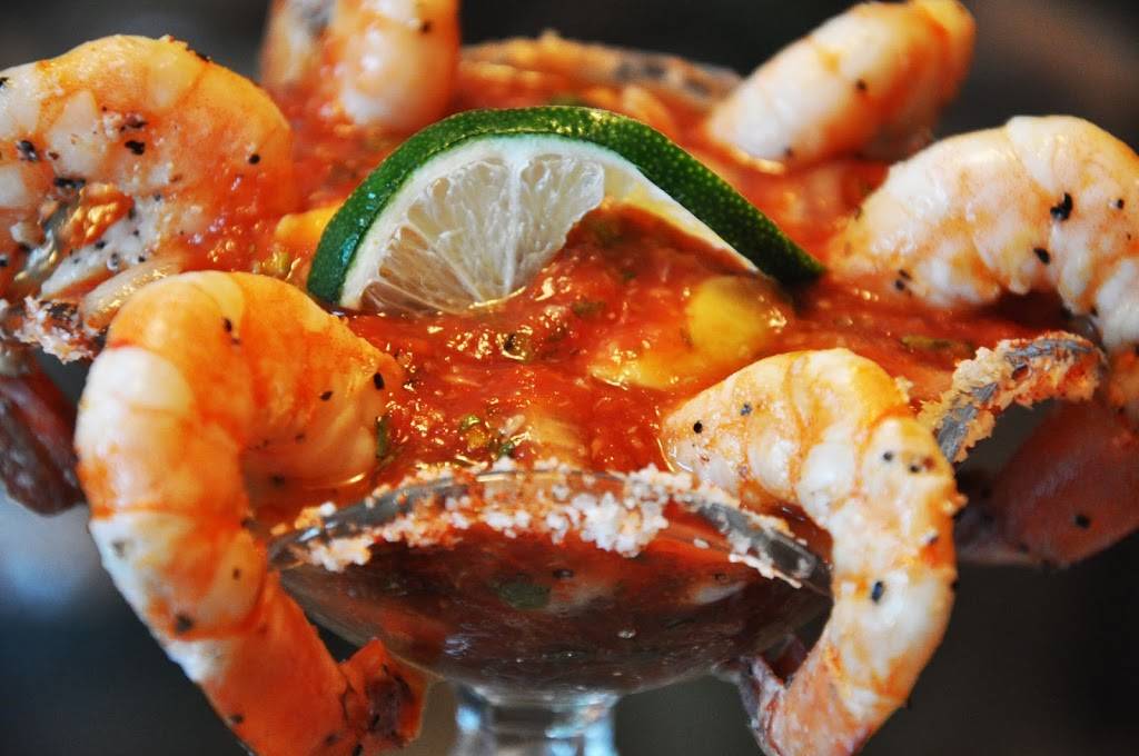 Rio Verde Miami | restaurant | 3305 NW 32nd Ave, Miami, FL 33142, USA | 3054180629 OR +1 305-418-0629