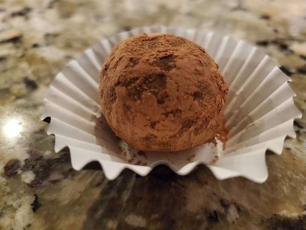 MaMa Wing | restaurant | 408 Commercial Ave, Anacortes, WA 98221, USA | 3602999828 OR +1 360-299-9828