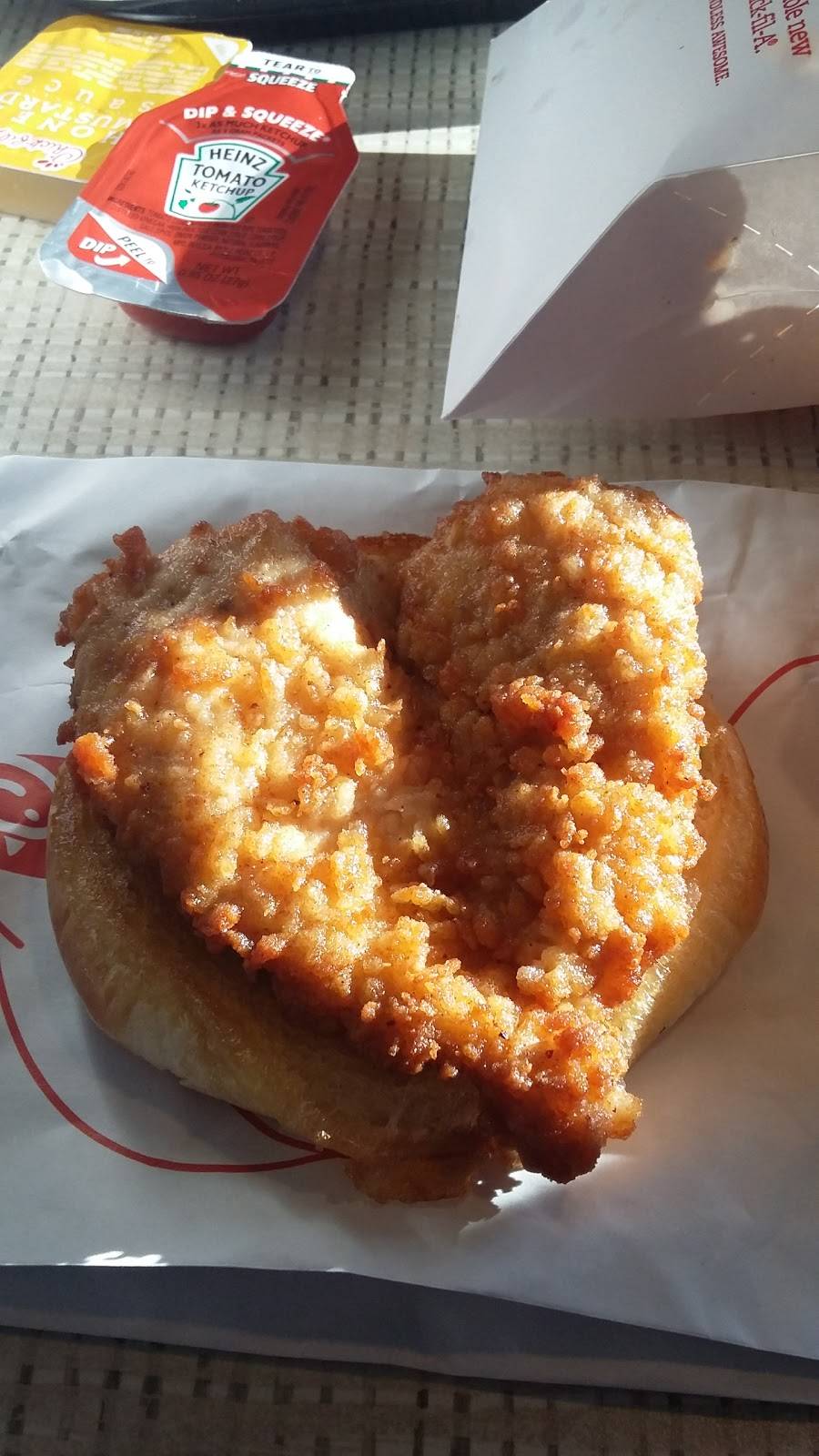 Chick-fil-A at Smith Crossroads | restaurant | 116 Wilkesboro Blvd SE, Lenoir, NC 28645, USA | 8289292449 OR +1 828-929-2449