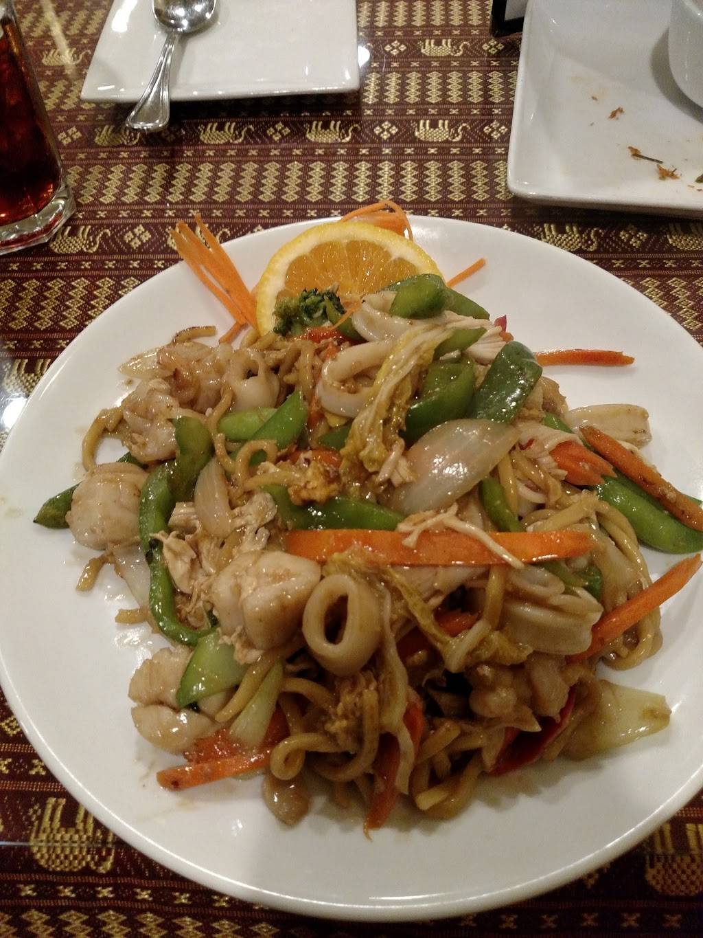 Thai Sawatdee | restaurant | 3064 Healy Dr, Winston-Salem, NC 27103, USA | 3367604455 OR +1 336-760-4455