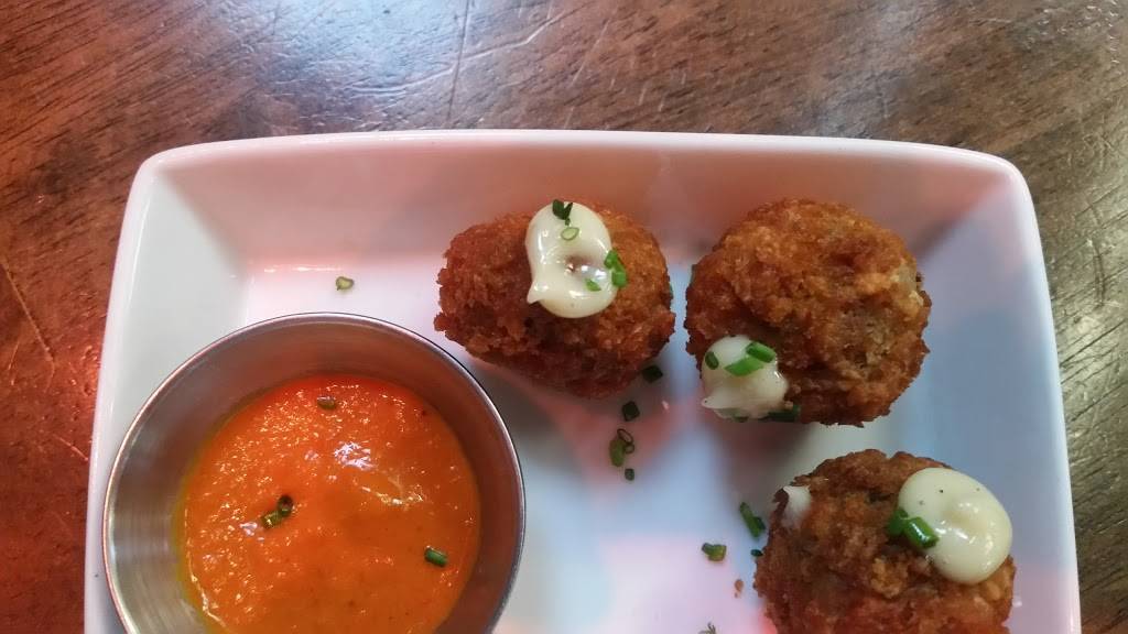 Saint Felix | restaurant | 8945 CA-2, West Hollywood, CA 90069, USA | 3102754428 OR +1 310-275-4428