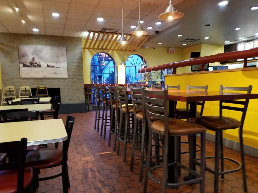 Taco Bueno | restaurant | 7104 Northwest Expy, Oklahoma City, OK 73132, USA | 4057213936 OR +1 405-721-3936