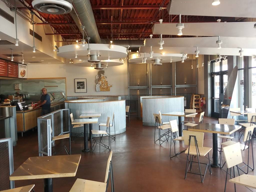 Chipotle Mexican Grill | restaurant | 820 S Monaco Pkwy #1b, Denver, CO 80224, USA | 3033169466 OR +1 303-316-9466