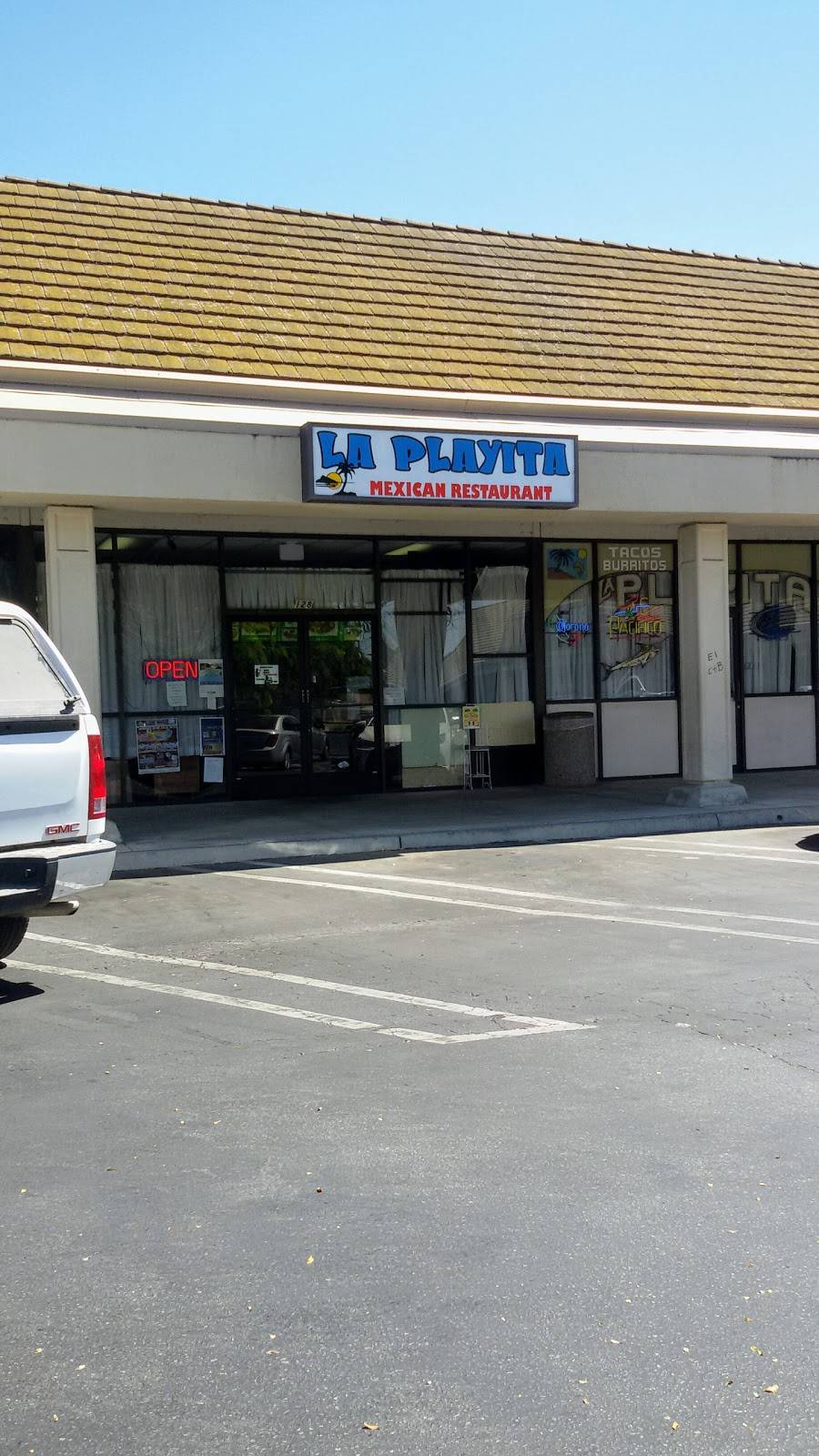 La Playita Restaurant | restaurant | 128 S 11th Ave, Hanford, CA 93230, USA | 5595851258 OR +1 559-585-1258