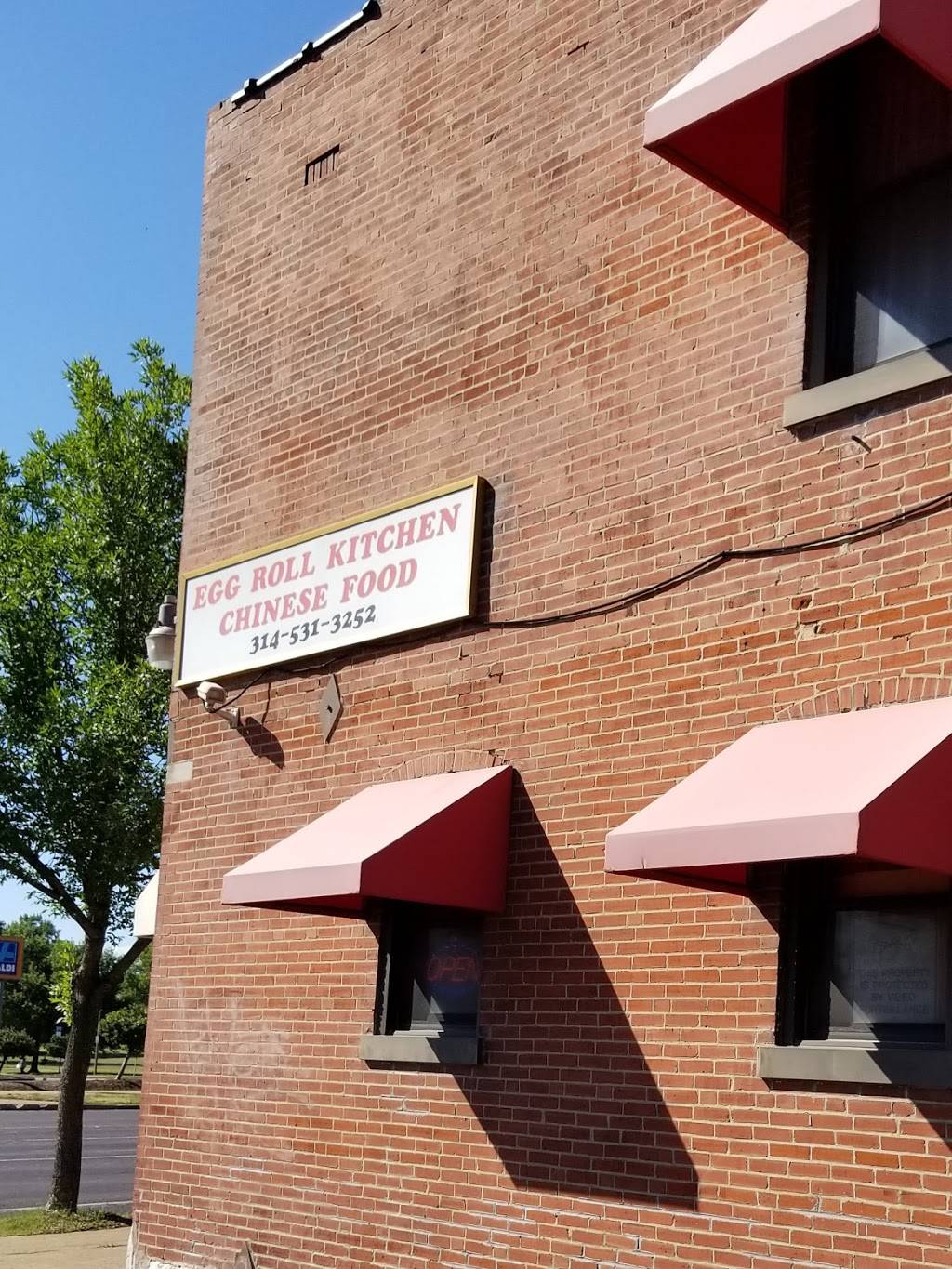 Egg Roll Kitchen | restaurant | 3620 N Grand Blvd, St. Louis, MO 63107, USA | 3145313252 OR +1 314-531-3252