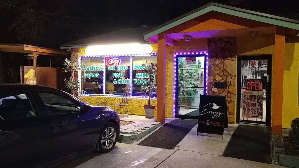 Ladies of the Sea & Soulfood | restaurant | 2705 E Dr M.L.K. Jr Blvd, Tampa, FL 33610, USA | 8132472722 OR +1 813-247-2722