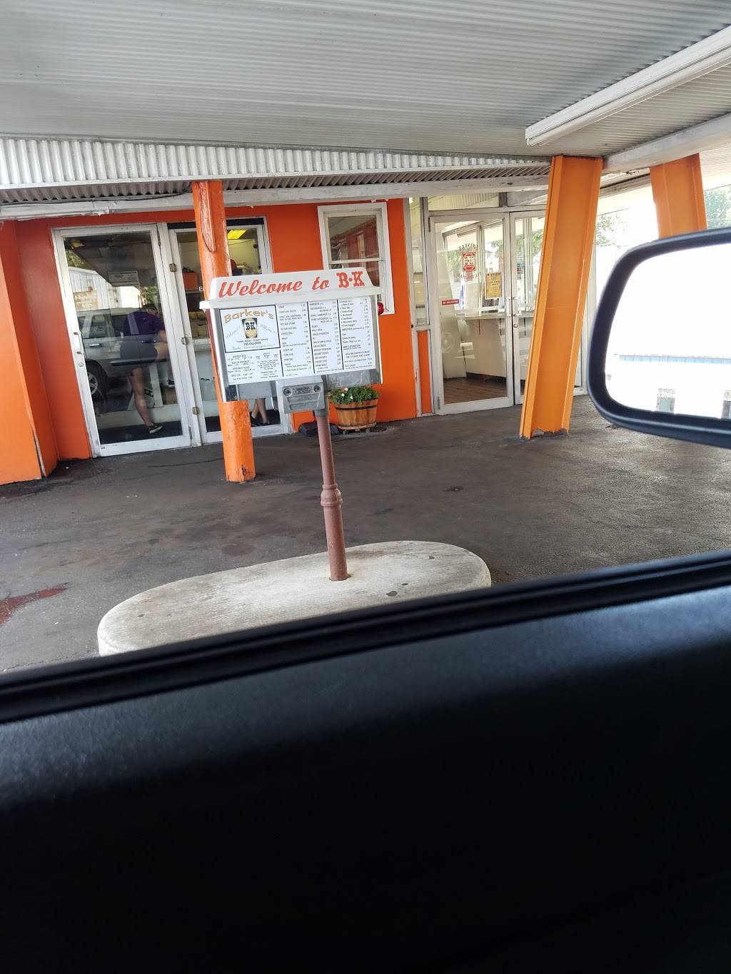 Barkers B & K | restaurant | 1100 E Markland Ave, Kokomo, IN 46901, USA | 7654520909 OR +1 765-452-0909