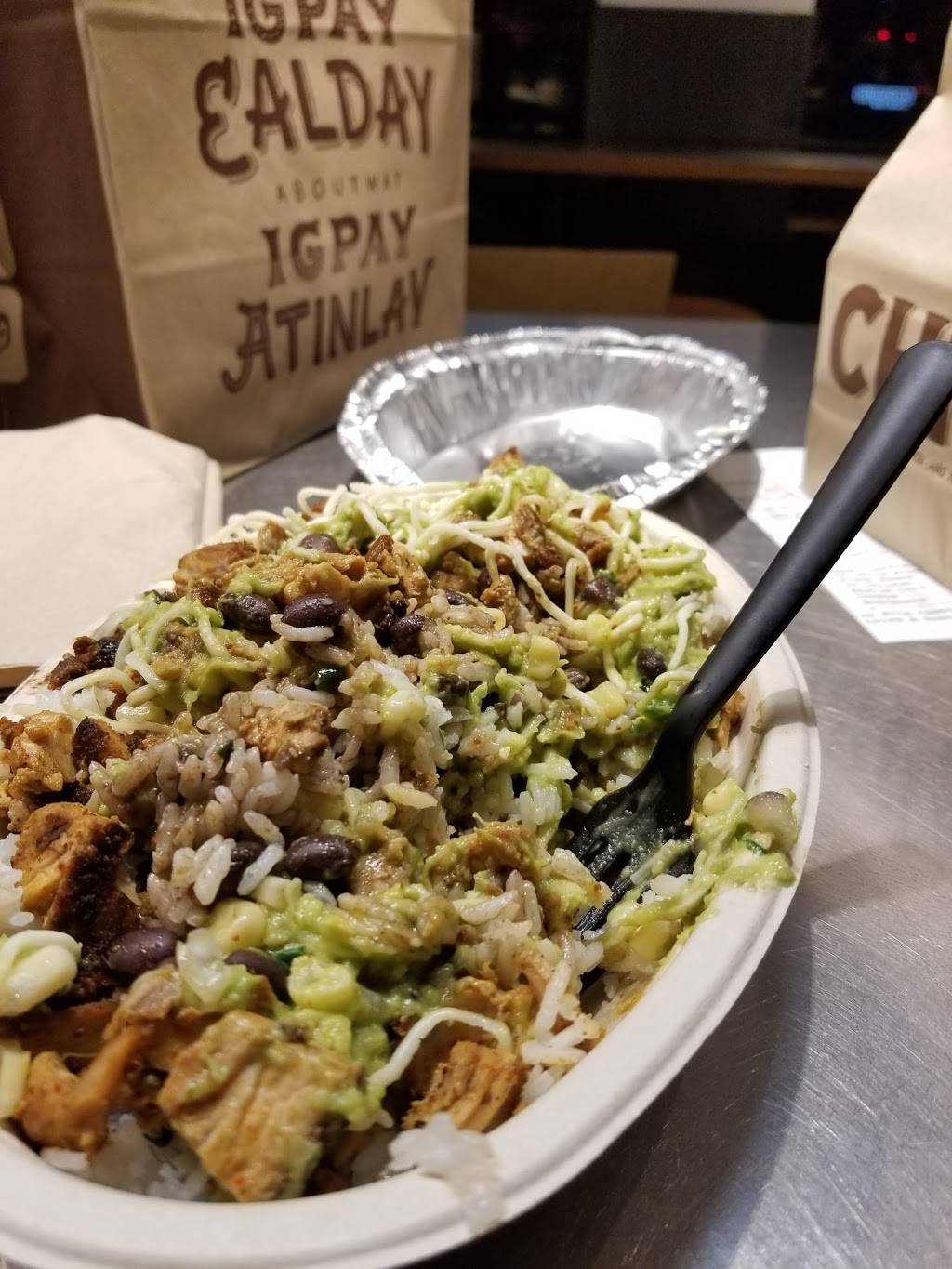 Chipotle Mexican Grill | restaurant | 8911 Ocean Gateway, Easton, MD 21601, USA | 4108222609 OR +1 410-822-2609