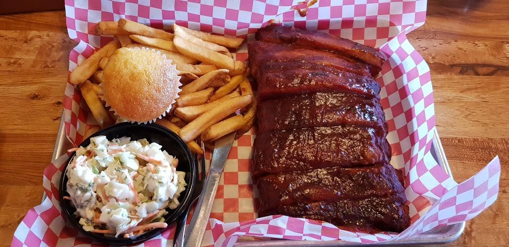 Famous Daves Bar-B-Que | restaurant | 4931 Houston Rd, Florence, KY 41042, USA | 8596477788 OR +1 859-647-7788