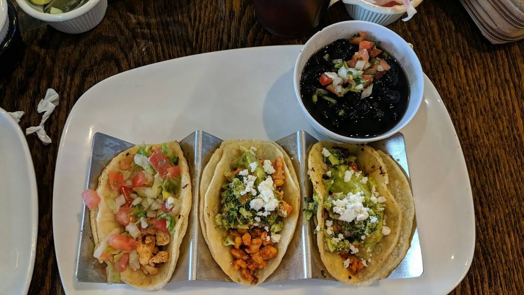 Taco Loco | restaurant | 5467 Bethel Sawmill Center, Columbus, OH 43235, USA | 6147179988 OR +1 614-717-9988