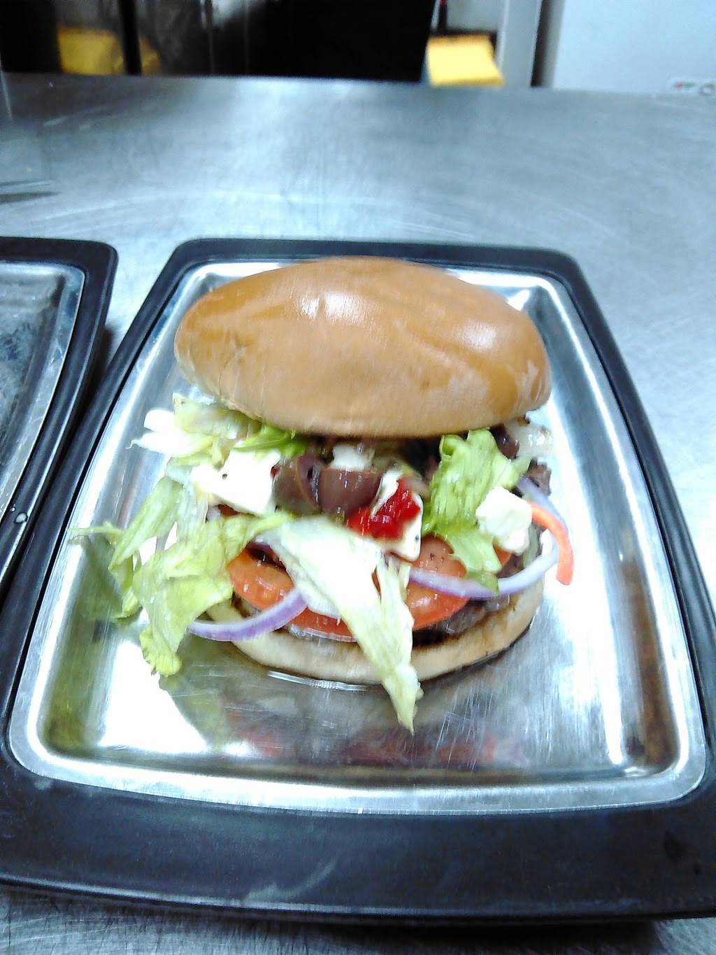 Kingsman Que and Brew | restaurant | 924 E Main St, Lexington, SC 29072, USA | 8039570863 OR +1 803-957-0863