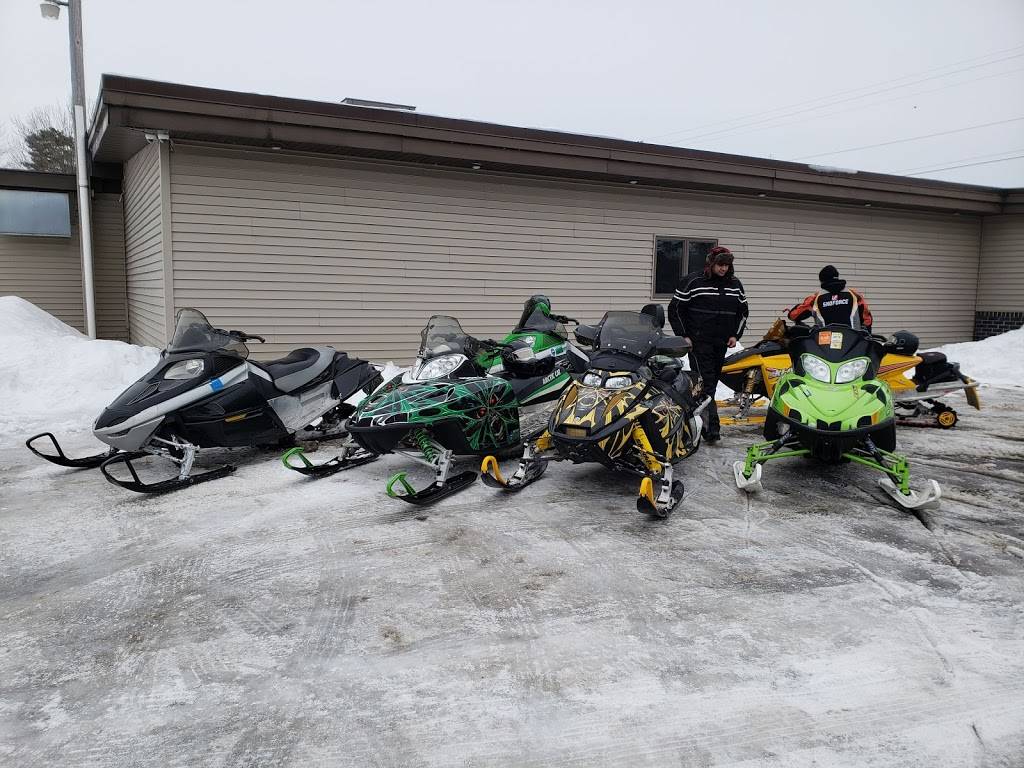 Laylas Pub & Grille | restaurant | 2962 WI-73, Wisconsin Rapids, WI 54495, USA | 7154241084 OR +1 715-424-1084