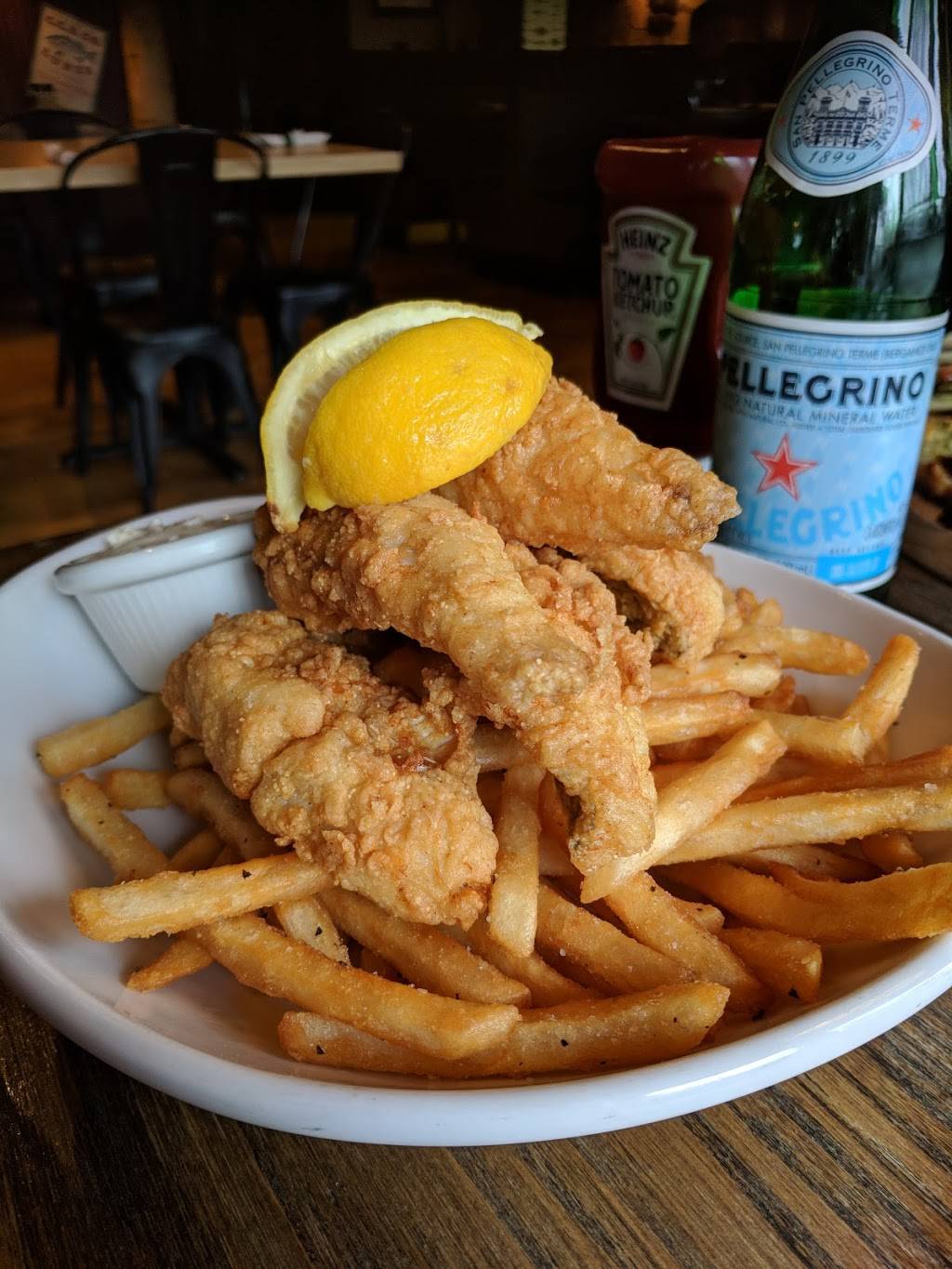 Western Avenue Grill | restaurant | 6410 W Western Ave, Glen Arbor, MI 49636, USA | 2313343362 OR +1 231-334-3362