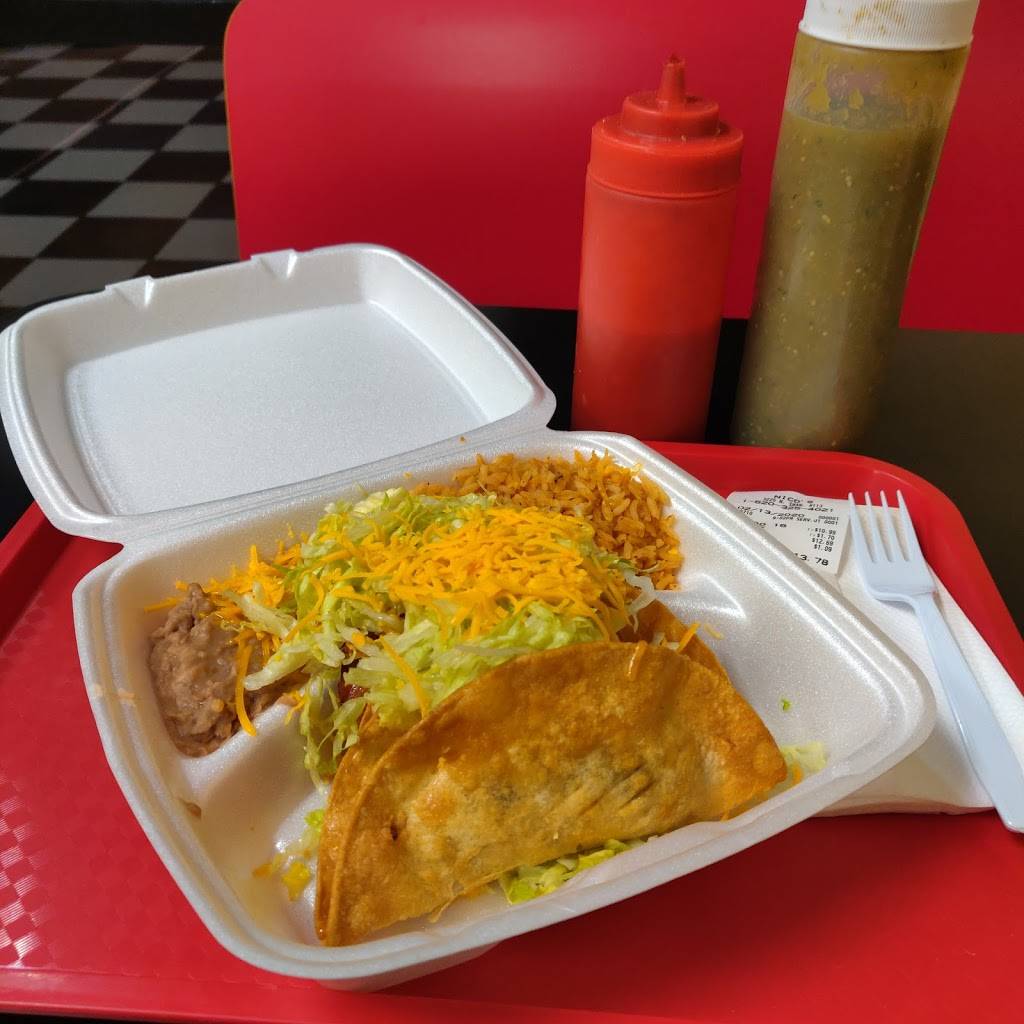 Nicos Taco Shop | restaurant | 3225 N Swan Rd #113, Tucson, AZ 85712, USA | 5203254021 OR +1 520-325-4021