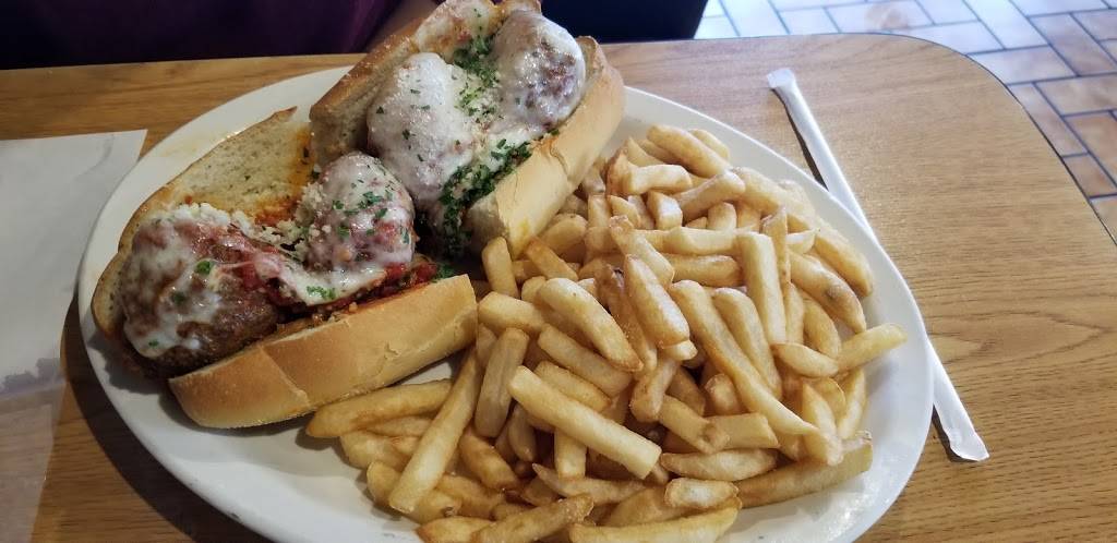 Goodfellas Pizza | restaurant | 7288 W Oakland Park Blvd, Sunrise, FL 33313, USA | 9546366440 OR +1 954-636-6440