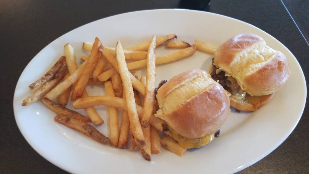 Ruby Tuesday | restaurant | 7806 E Skelly Dr, Tulsa, OK 74145, USA | 9186220781 OR +1 918-622-0781