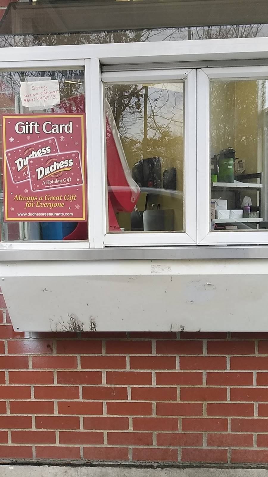 Duchess of Danbury | restaurant | 104 Mill Plain Rd, Danbury, CT 06811, USA | 2037437611 OR +1 203-743-7611