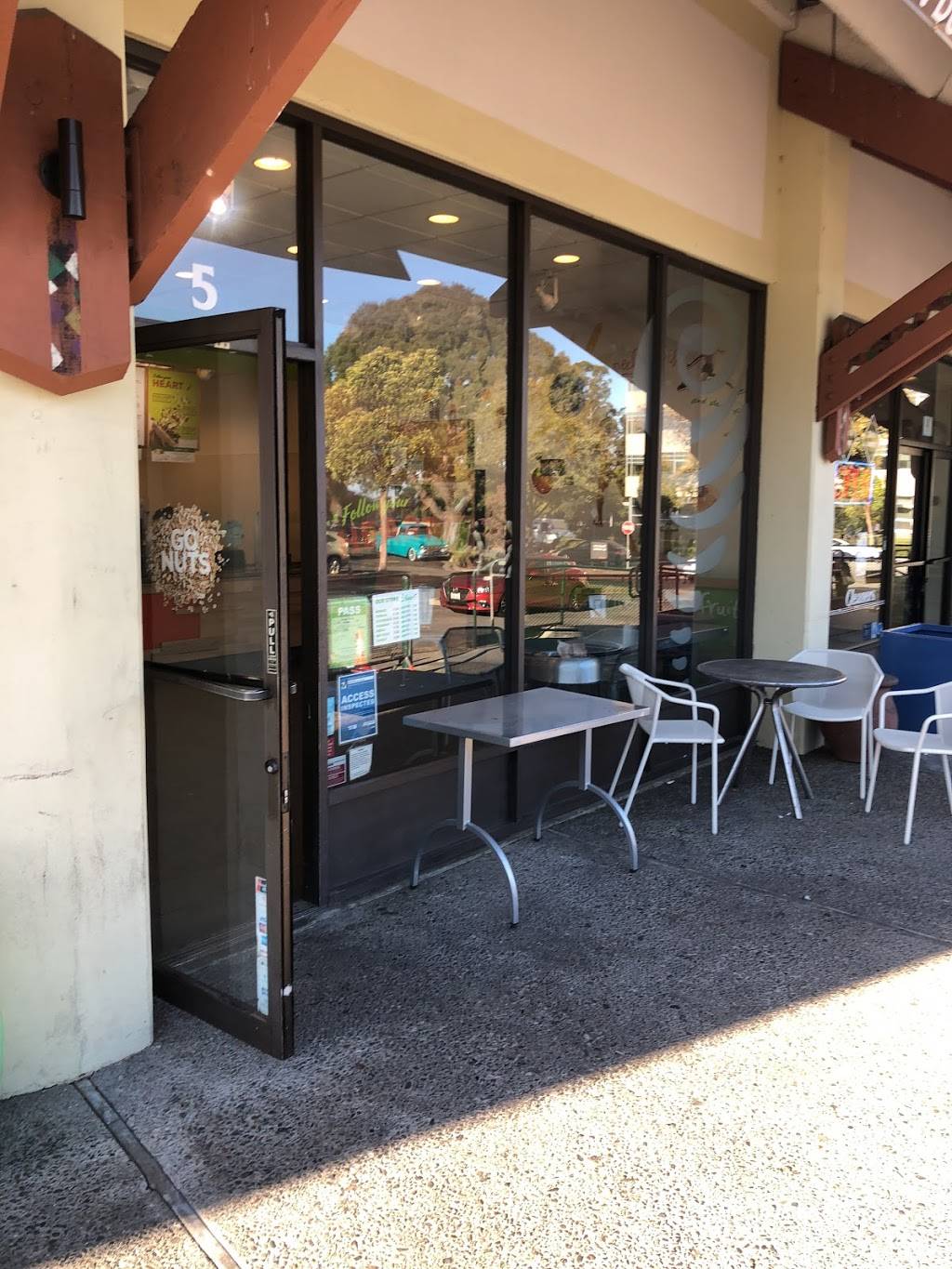 Jamba Juice San Bruno | restaurant | 851 Cherry Ave #5, San Bruno, CA 94066, USA | 6509528963 OR +1 650-952-8963