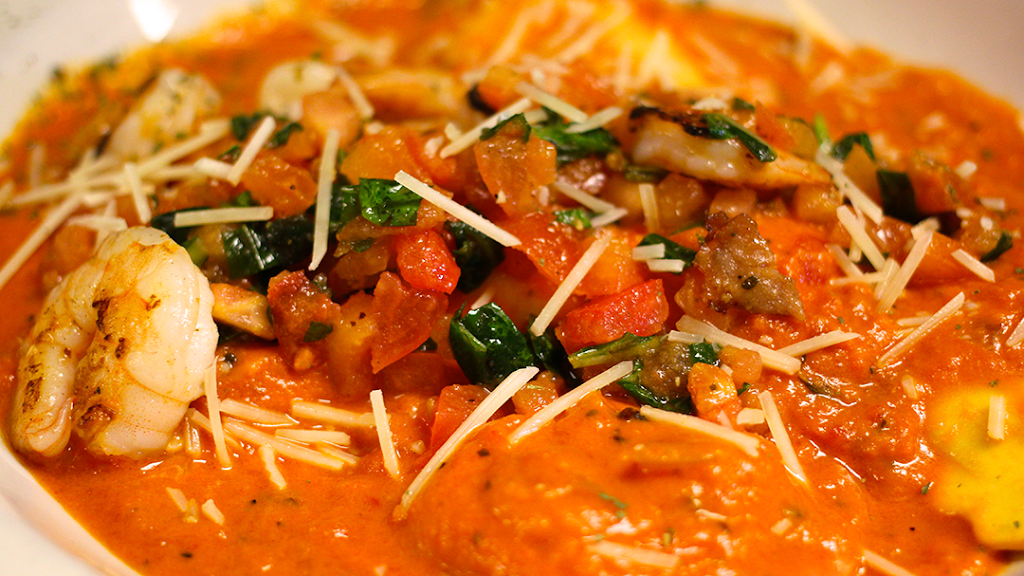 Giovannis Italiano Cucina | restaurant | 1921 TN-394 Ste G, Blountville, TN 37617, USA | 4233234441 OR +1 423-323-4441