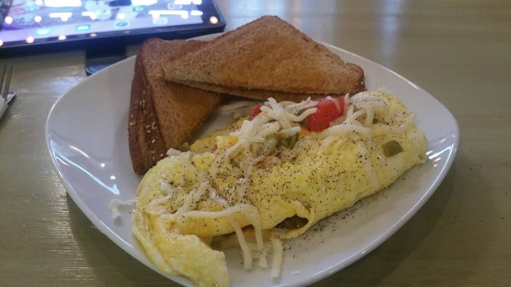 The Coffee Break On The Square | cafe | 121 South Side Square, Shelbyville, TN 37160, USA | 9316802552 OR +1 931-680-2552