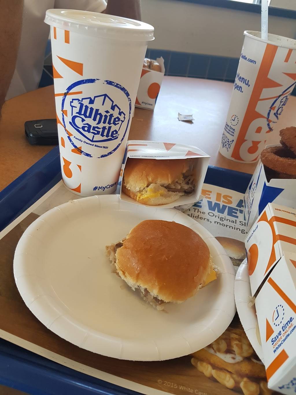 White Castle | restaurant | 5618 W North Ave, Chicago, IL 60639, USA | 7738890194 OR +1 773-889-0194