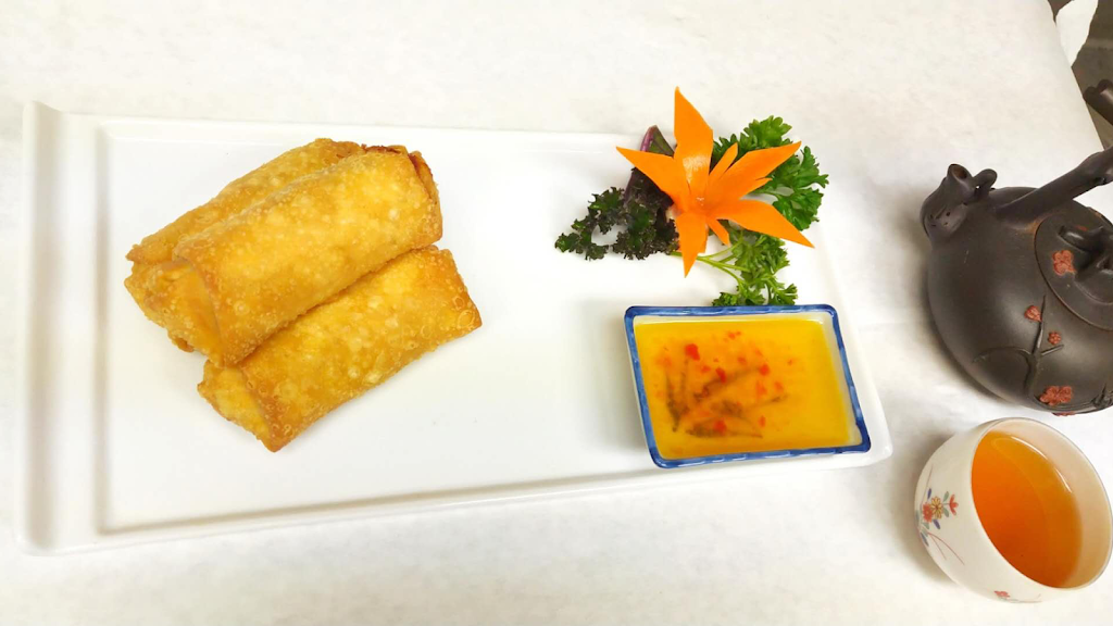 Youngs Chinese Food Carryout | restaurant | 921 E Eleven Mile Rd, Royal Oak, MI 48067, USA | 2485433131 OR +1 248-543-3131