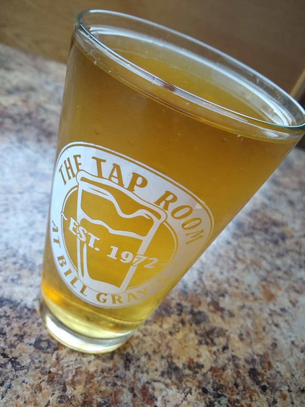 Bill Grays North Greece Road Tap Room | restaurant | 1177 N Greece Rd, Rochester, NY 14626, USA | 5854453670 OR +1 585-445-3670