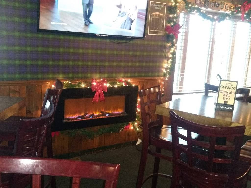 Campbells Irish Pub | restaurant | 4068 S Howell Ave, Milwaukee, WI 53207, USA | 4144834546 OR +1 414-483-4546