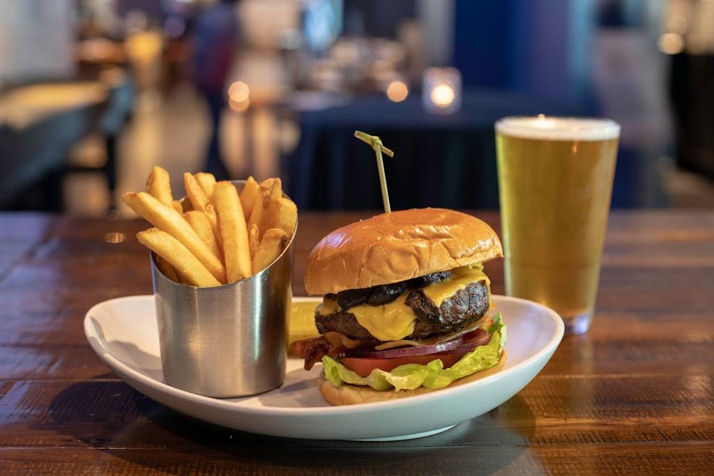 Garrison Tavern | restaurant | 700 S Florida Ave, Tampa, FL 33602, USA | 8132046390 OR +1 813-204-6390