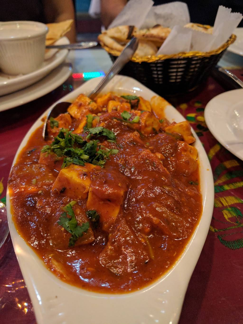 Swagat Halal Indian Cuisine | restaurant | 19 N Broadway, Tarrytown, NY 10591, USA | 9143325544 OR +1 914-332-5544