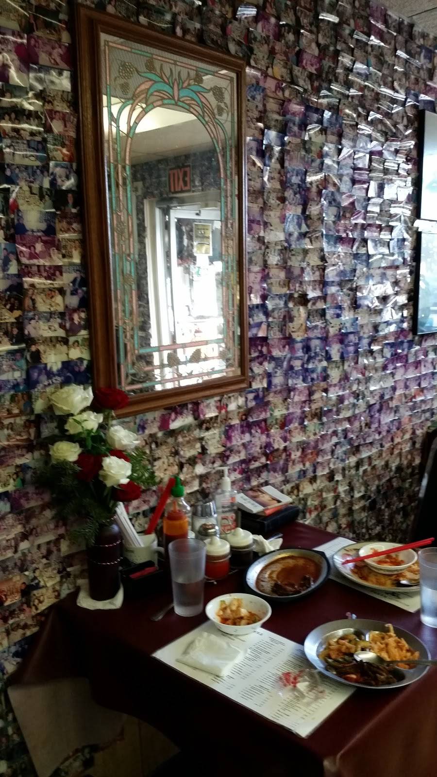 Manna Wok | Oriental Restaurant | restaurant | 4865 E Harry St, Wichita, KS 67218, USA | 3166845512 OR +1 316-684-5512