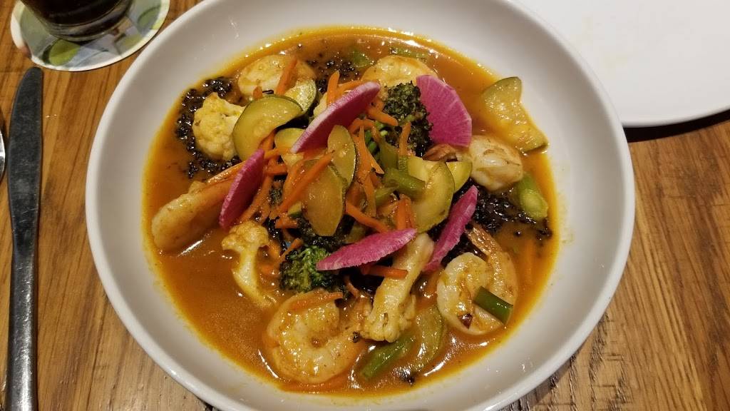 California Pizza Kitchen at Naples | restaurant | 5555 Tamiami Trail N Spc. G-16, Naples, FL 34108, USA | 2395661900 OR +1 239-566-1900